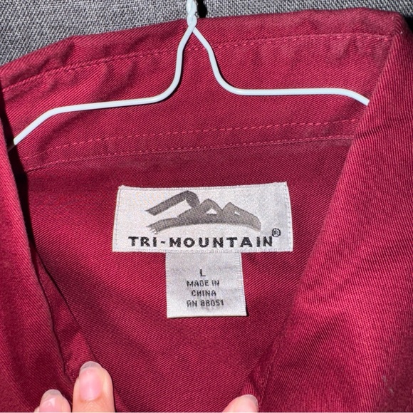 Tri-Mountain Red Short Sleeve Button Down Shirt Men’s Large - Picture 2 of 3